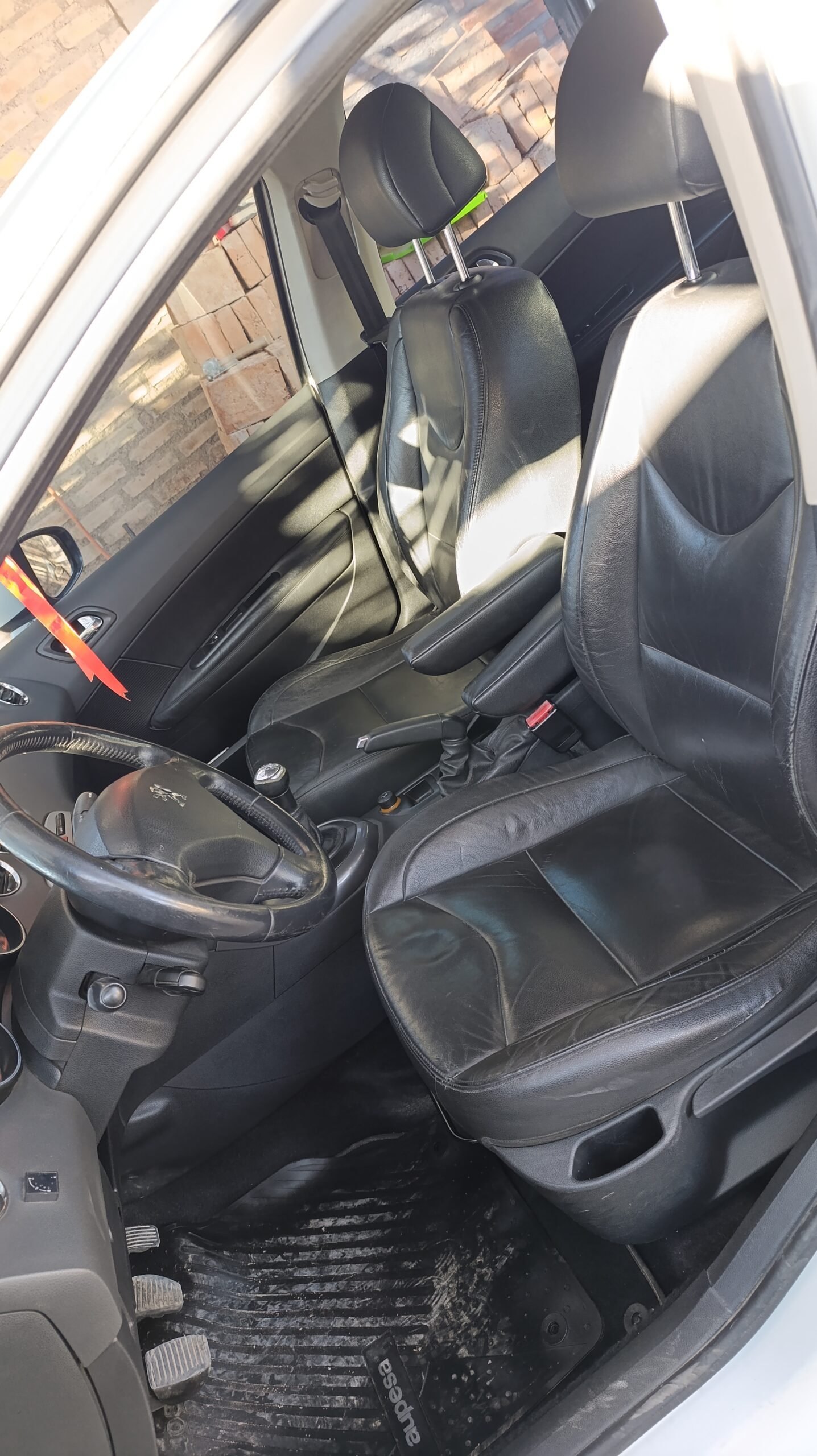 Peugeot 408 Allure Plus recibo permuta