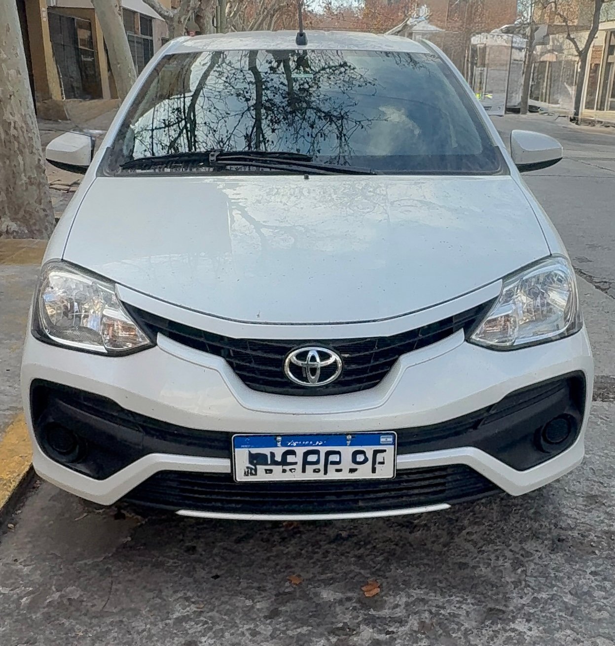 Toyota Etios X 2023